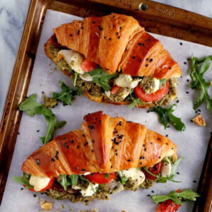 Caprese Croissant